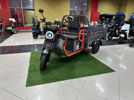Премиальный электрический грузовой трицикл YADEA ET155H